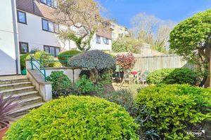 Photo 11- click for photo gallery